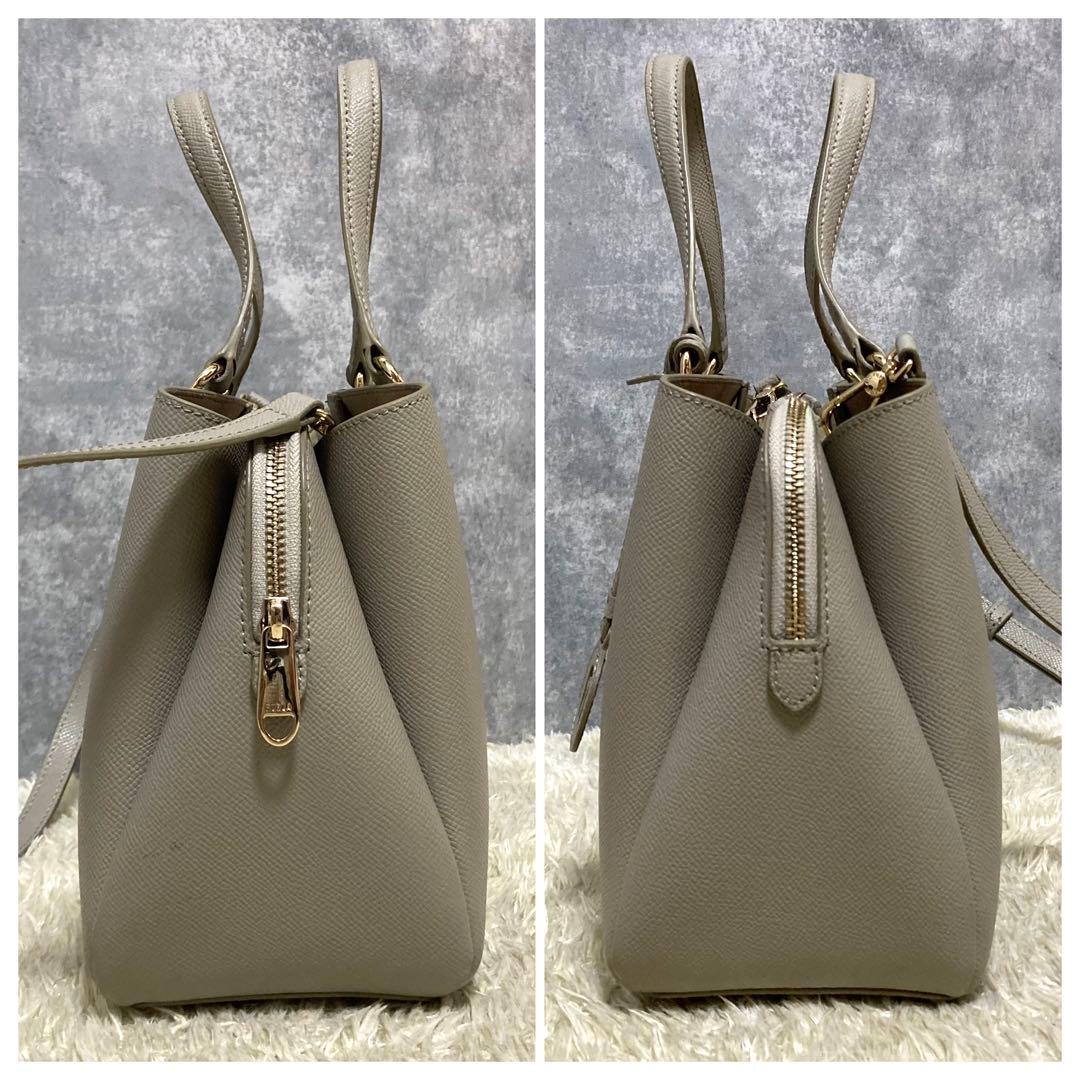 極美品】FURLA フルラ ミネルヴァ ショルダーバッグ レザー グレージュ