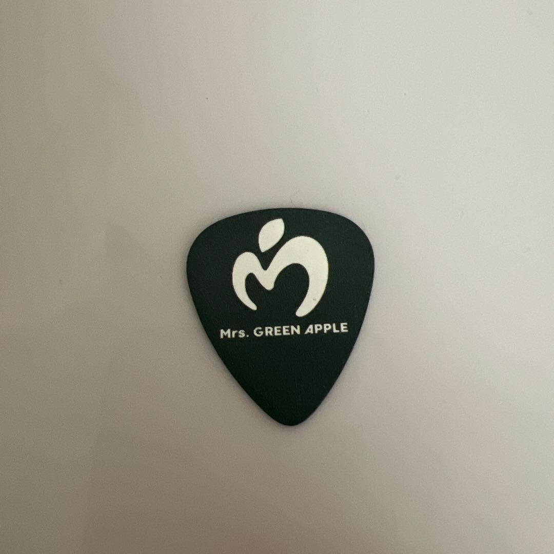 Mrs. GREEN APPLE ピック 2枚セット - メルカリ