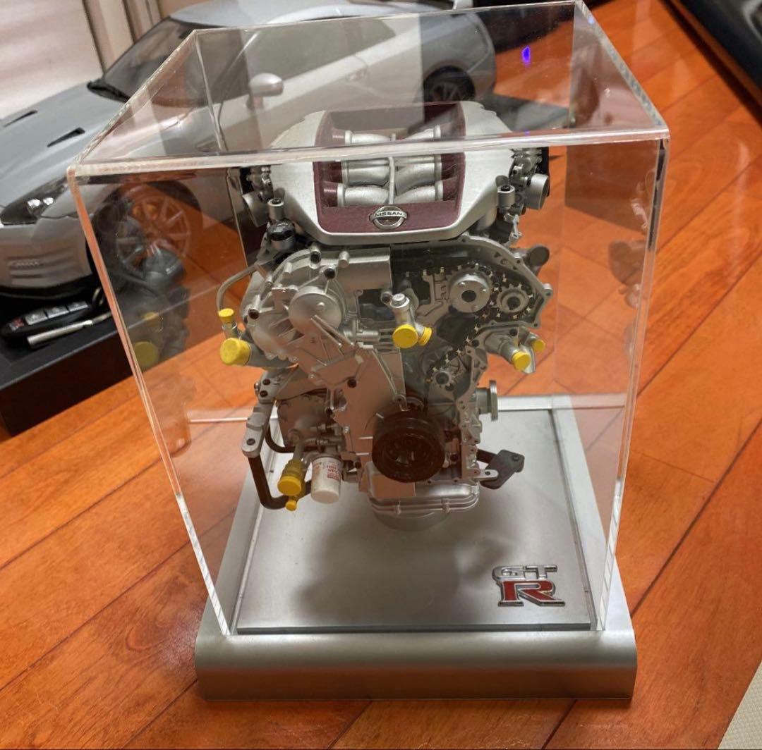 1/5 GT-R VR38DETTエンジン　1/24 GTR R35 Nissan GT-R (R-35) VR38DETT V6 engine ✯ Eaglemoss 1:5 scale ✯ no