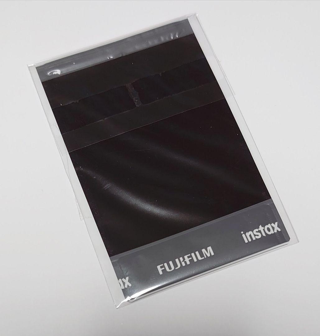 LOONA 今月の少女 チュウ サイン入りポラロイド - メルカリ