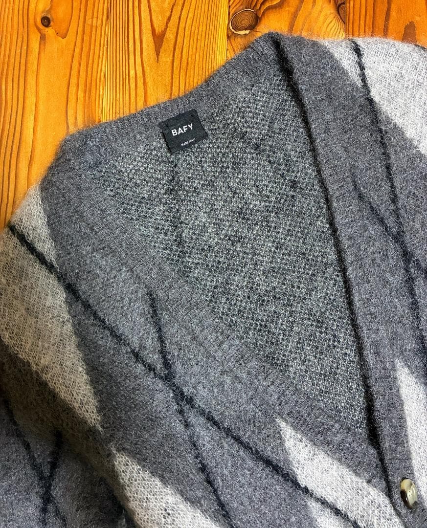 に*ょ様 BAFY モヘヤウールミドルゲージアーガイル柄ニットカーディガン 48 楽天市場】【SALE】バフィー BAFY ／ 24-25AW モヘヤウールミドル
