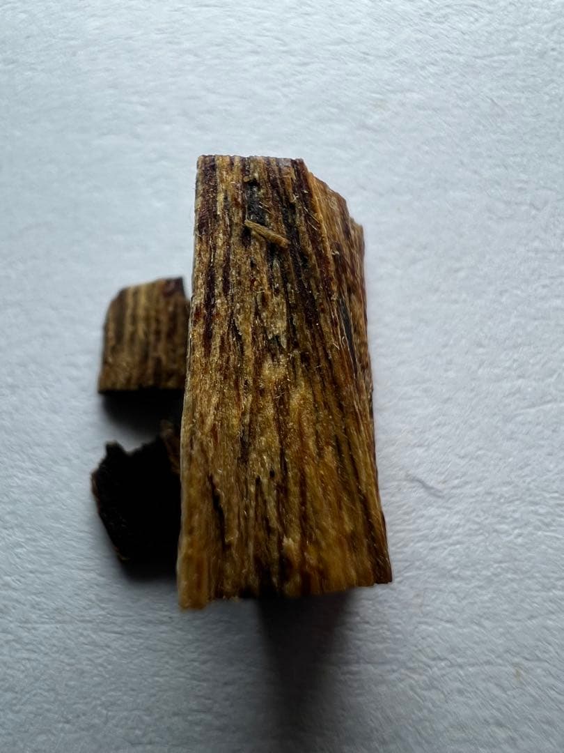 古渡命銘木 名香　酒井雅樂頭銘　伽羅　銘【文合】0.390g 香木/沈香/伽羅