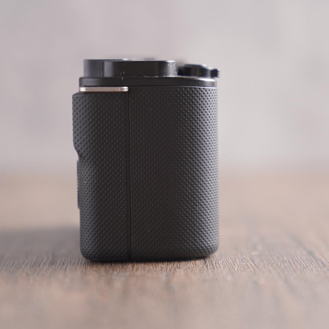 ショット数311回でほぼ未使用✨バッテリー2個✨SONY ZV-E10 155 - メルカリ