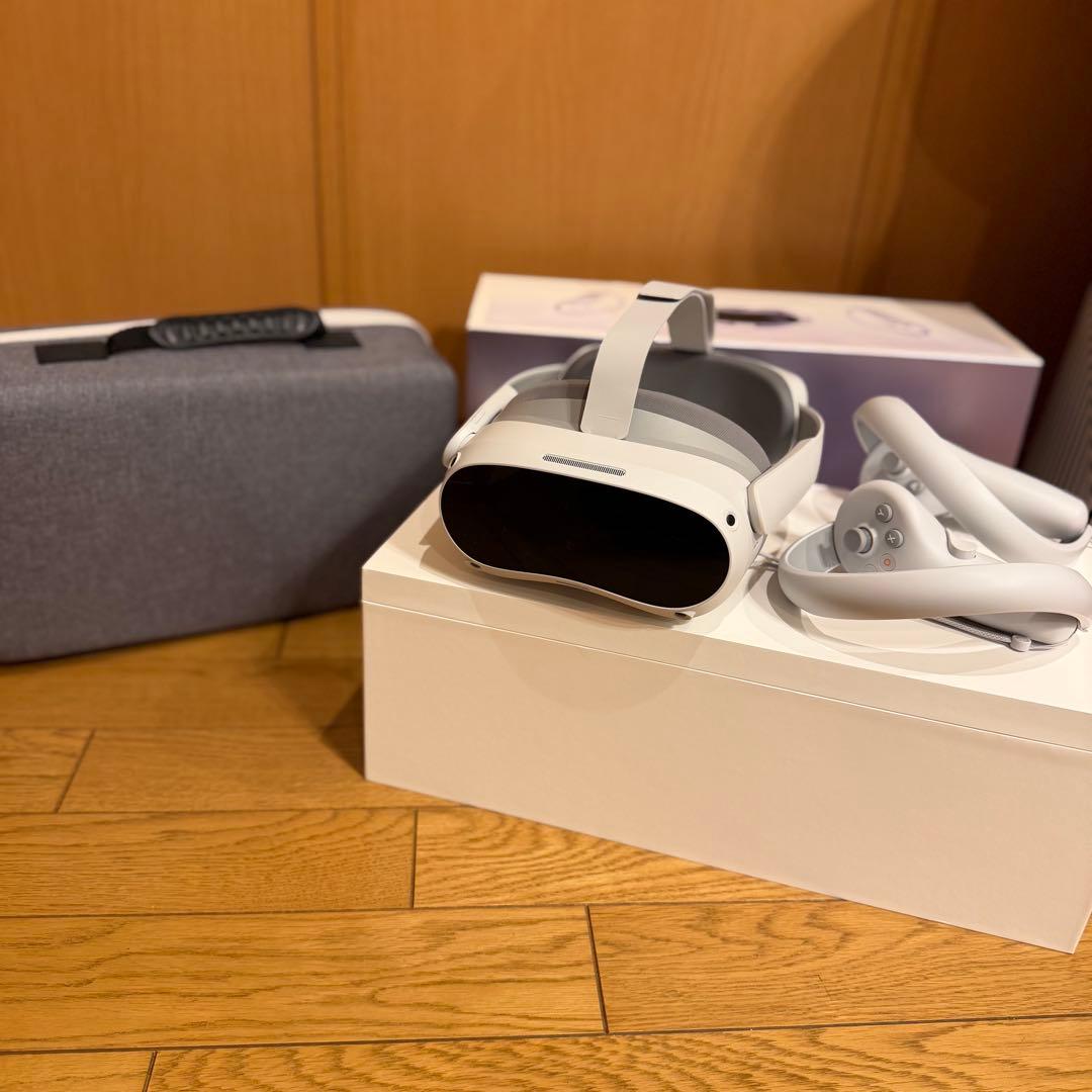 極美品✨】PICO4 128GB VR ケース付き 使用時間2時間！