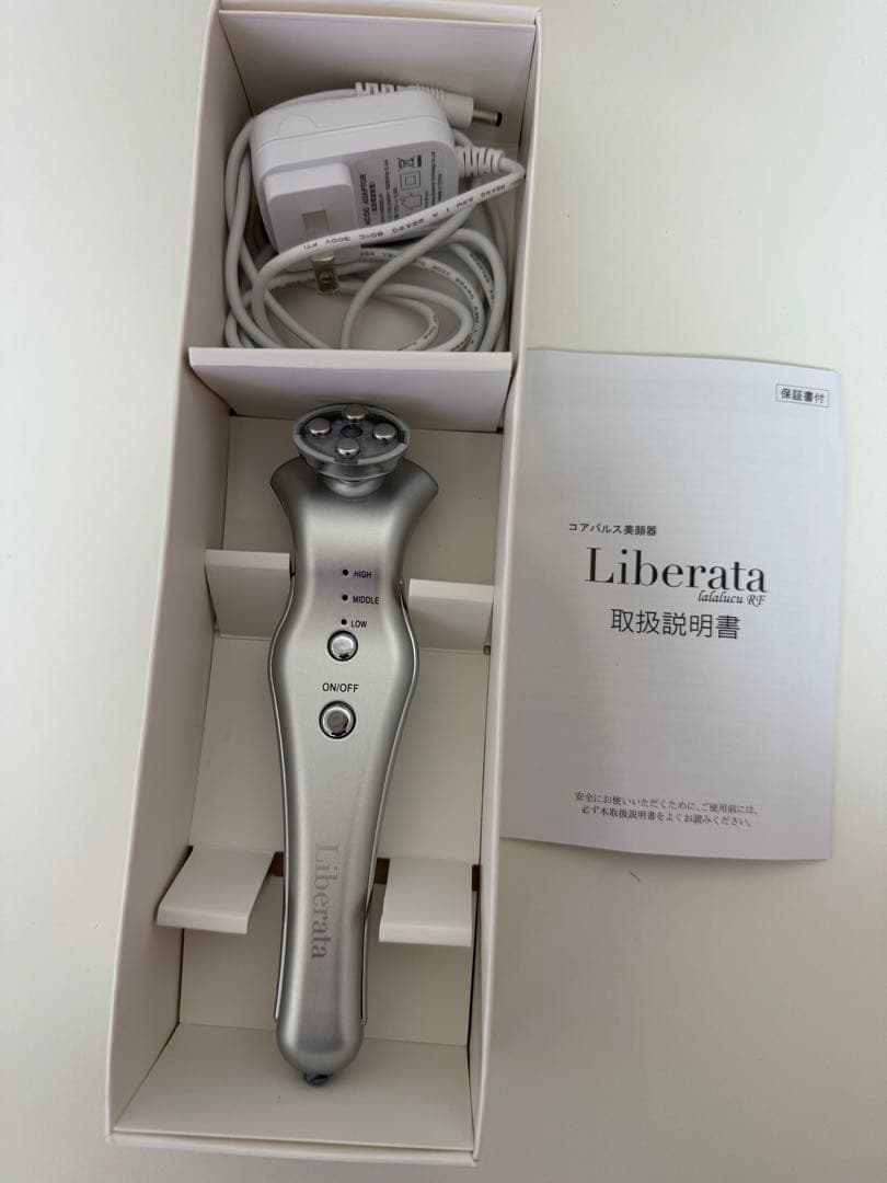 美品　Liberata リベラータ　ララルーチェ　RF 美顔器　お値下げ不可⭐︎ 楽天市場】美顔器 リフトアップ 目元ケア 光エステ 母の日 プレゼント