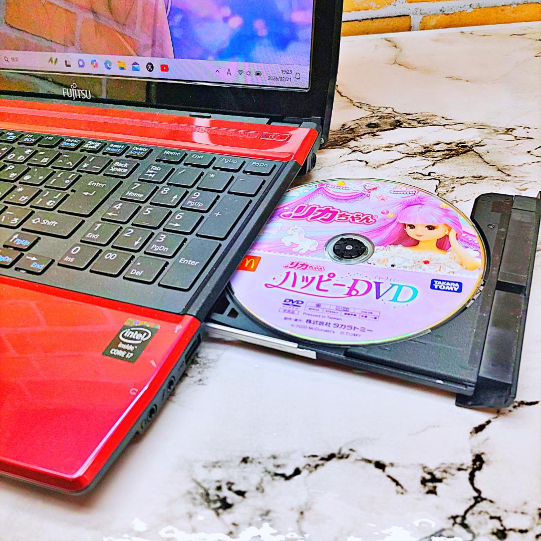 初心者さん向け簡単ノートパソコン❤️爆速SSD❤️メモリ8G✨ハイスぺ