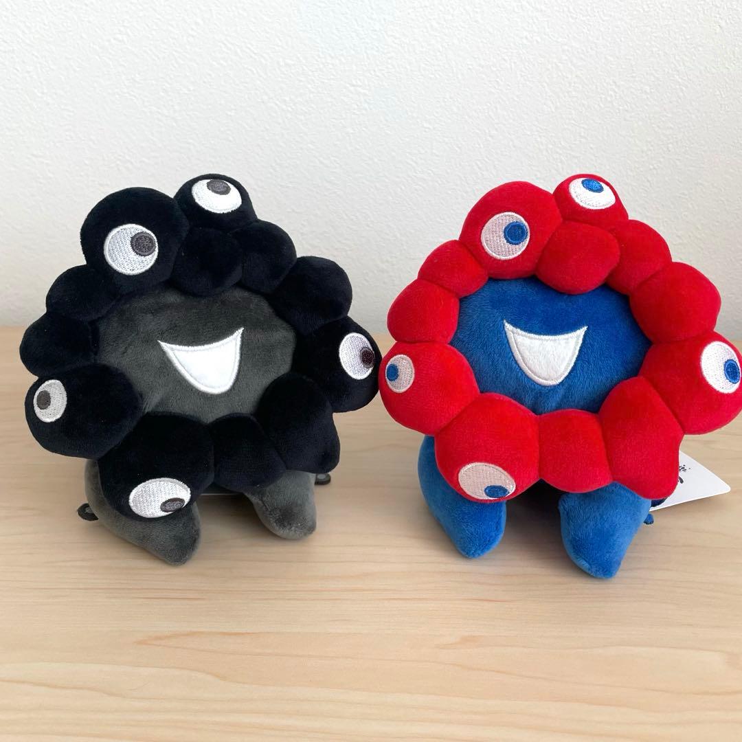 Sサイズ 黒ミャクミャク ノーマル ミャクミャク 這い型 ぬいぐるみ