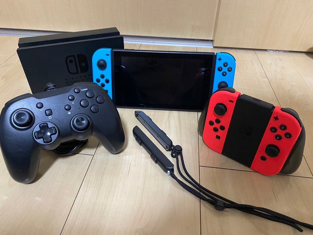 Nintendo Switch 本体 青/赤 コントローラー Nintendo Switch - 新品 Joy-Con 本体 赤×青 コントローラー 左右