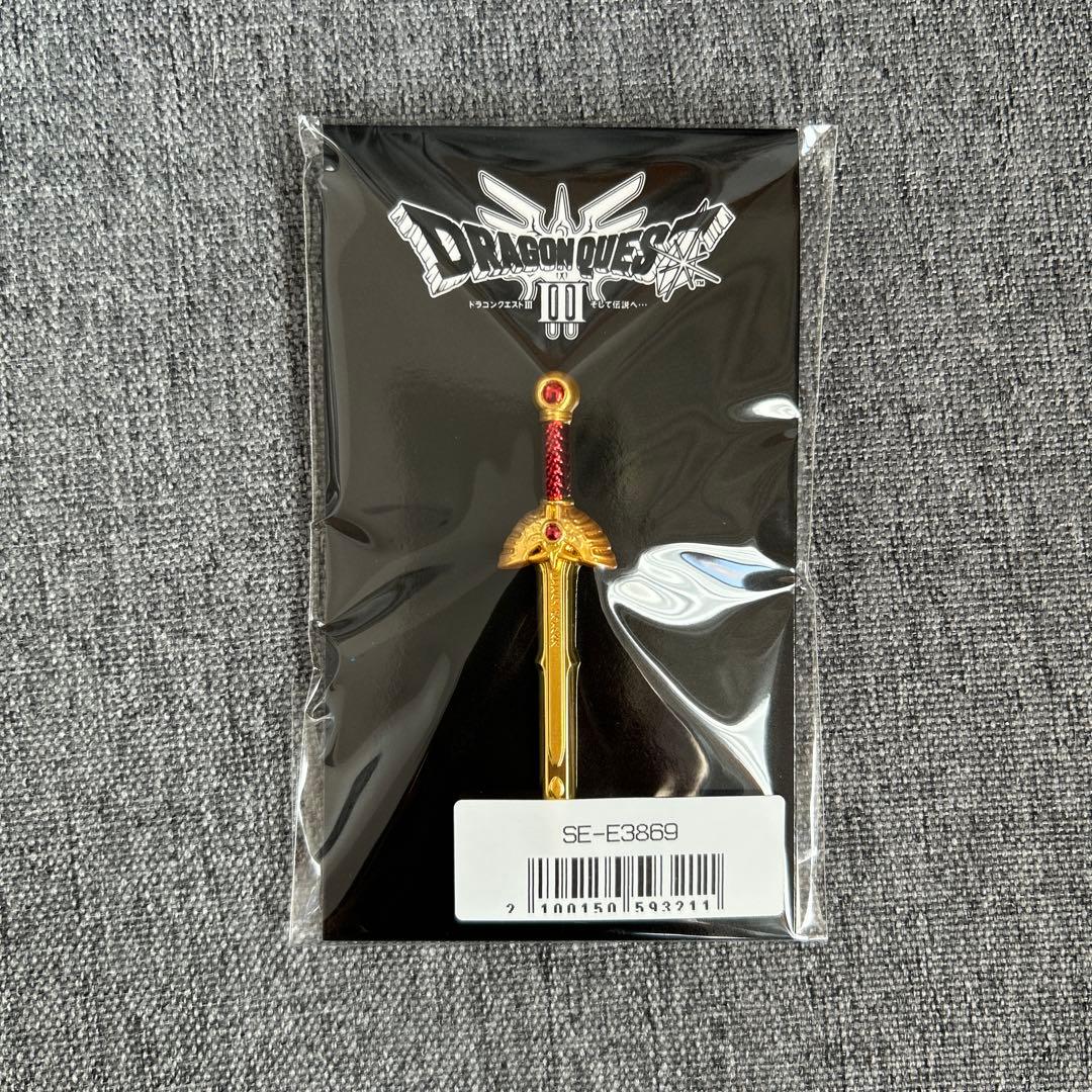 ドラクエ3 ロトの剣 ピンズ 予約特典 ピンバッジ - メルカリ
