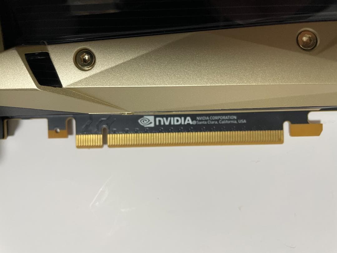 極美品TITAN V 12GB HBM2 (V100と同等コア ) - メルカリ