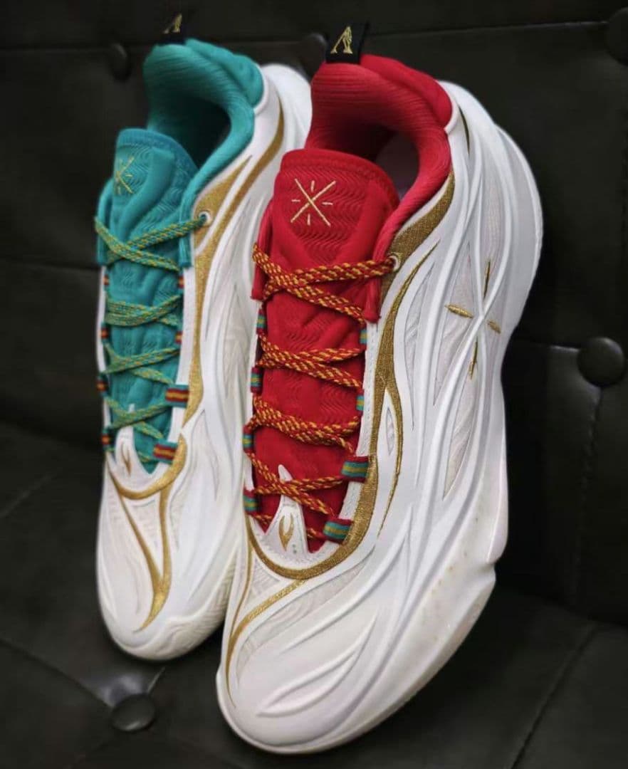 LI−NING Wade 8085 Ultra V2 \"クリスマス\" US9.5