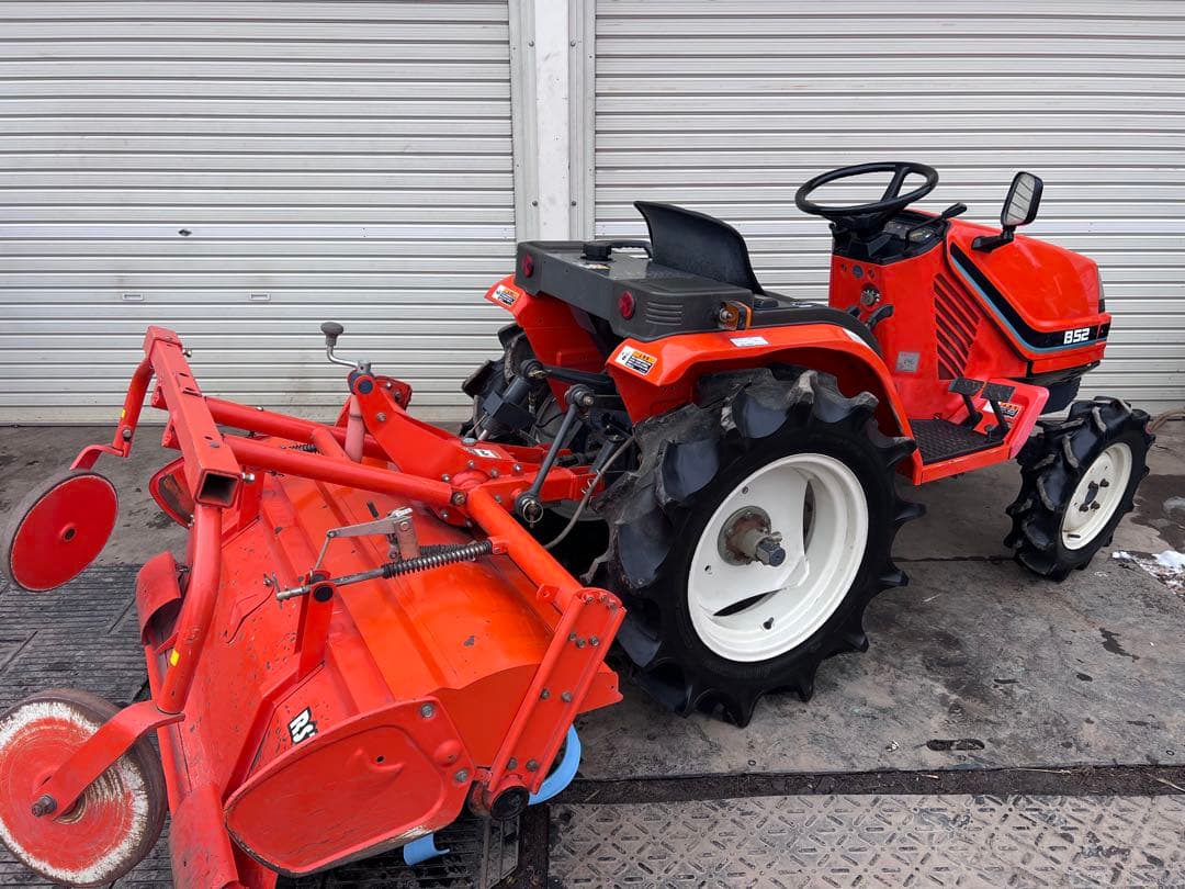 あ*き様 クボタ トラクター B52 長野県 - メルカリ