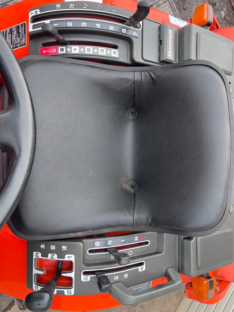 あ*き様 クボタ トラクター B52 長野県 - メルカリ