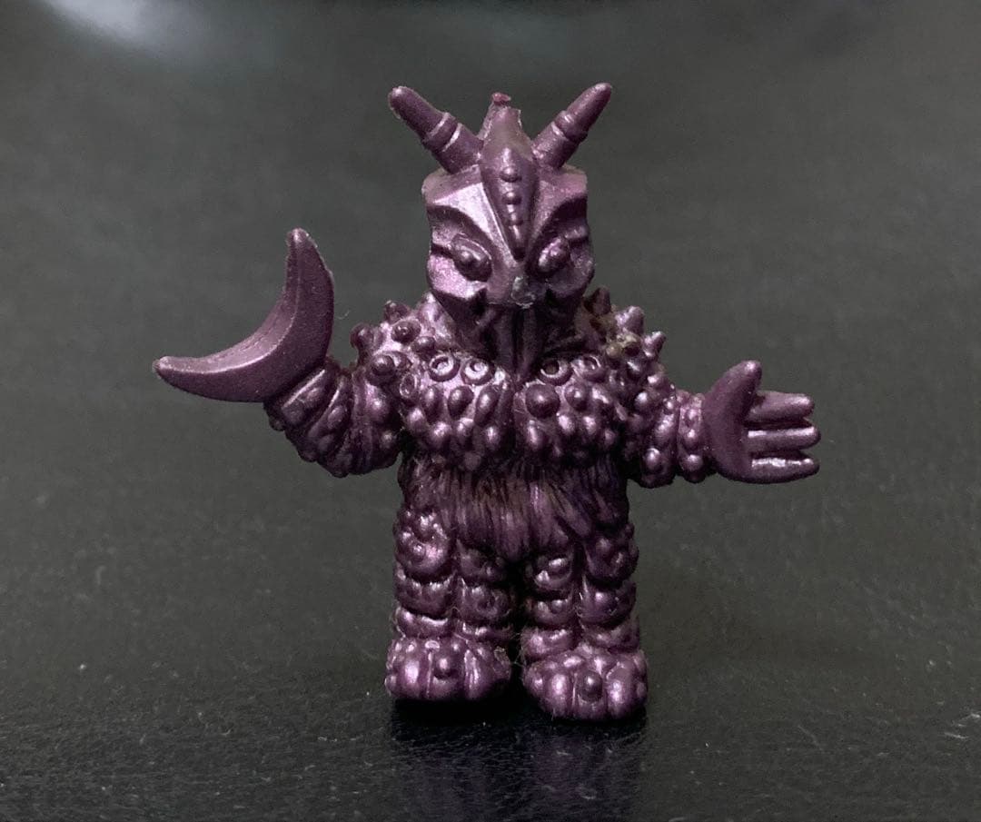 ウルトラ怪獣消しゴム　巨大ヤプール　パープルメタリック　ポピー　昭和レトロ ウルトラ怪獣消しゴム 巨大ヤプール パープルメタリック ポピー 昭和