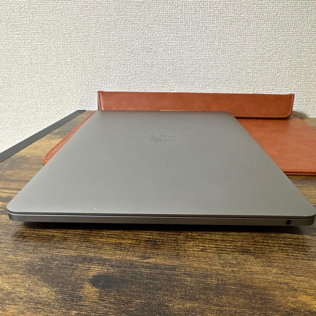 MacBook Pro シルバー 本体 - メルカリ