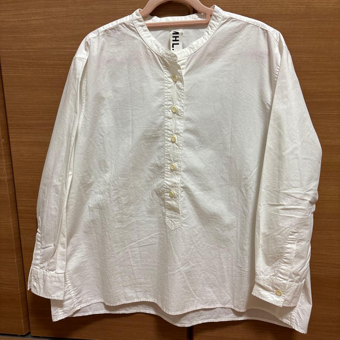 MHL. コットン バンドカラー シャツ ブラウス オフホワイト Ⅰ - メルカリ