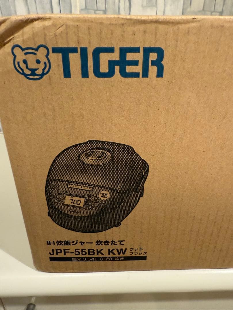 TIGER IH炊飯器 JP-55BK KW 0.5L ブラック