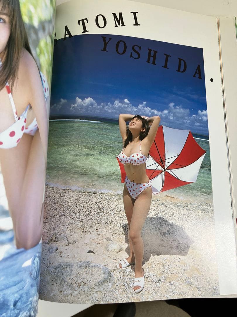 吉田里深写真集『Sixteen Revolution』 - メルカリ