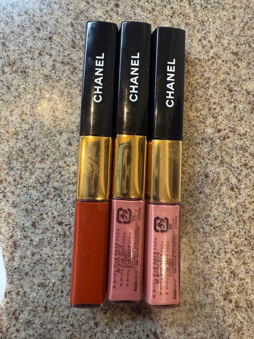 試し塗りのみ CHANEL ティント 佐藤優里亜さんの落ちないリップ。シャネルのマットリップ＆BBIAの
