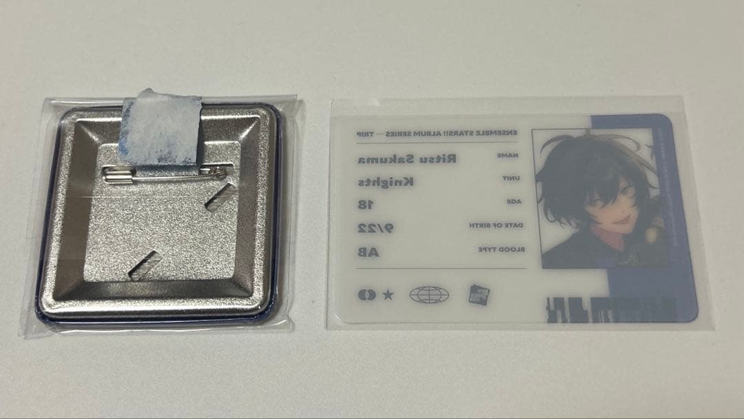 あんスタ 朔間凛月 Knights TRIP スクエア缶バッジ ID風カード - メルカリ