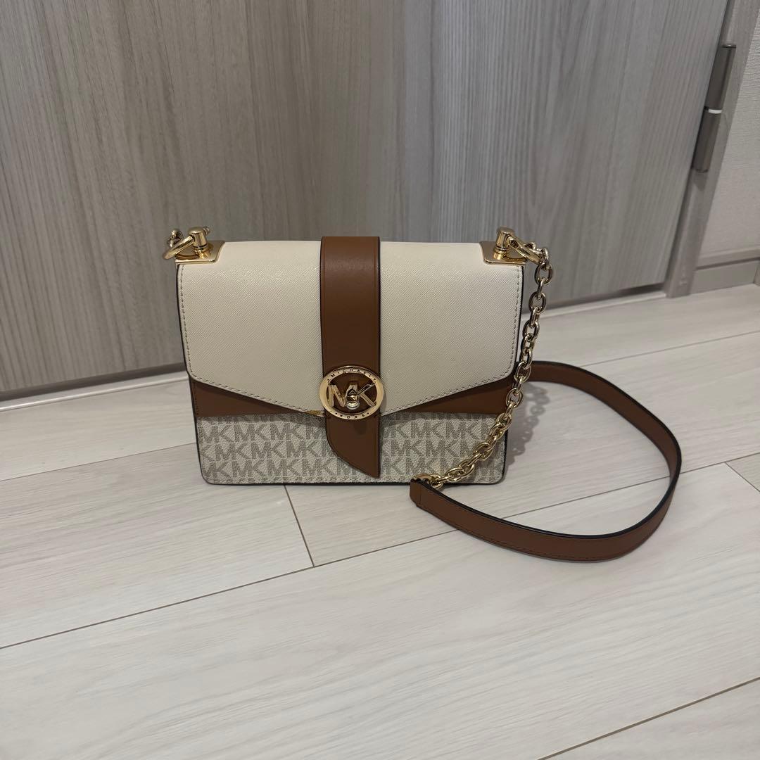 Michael Kors ショルダーバッグ ホワイト/ブラウン - メルカリ