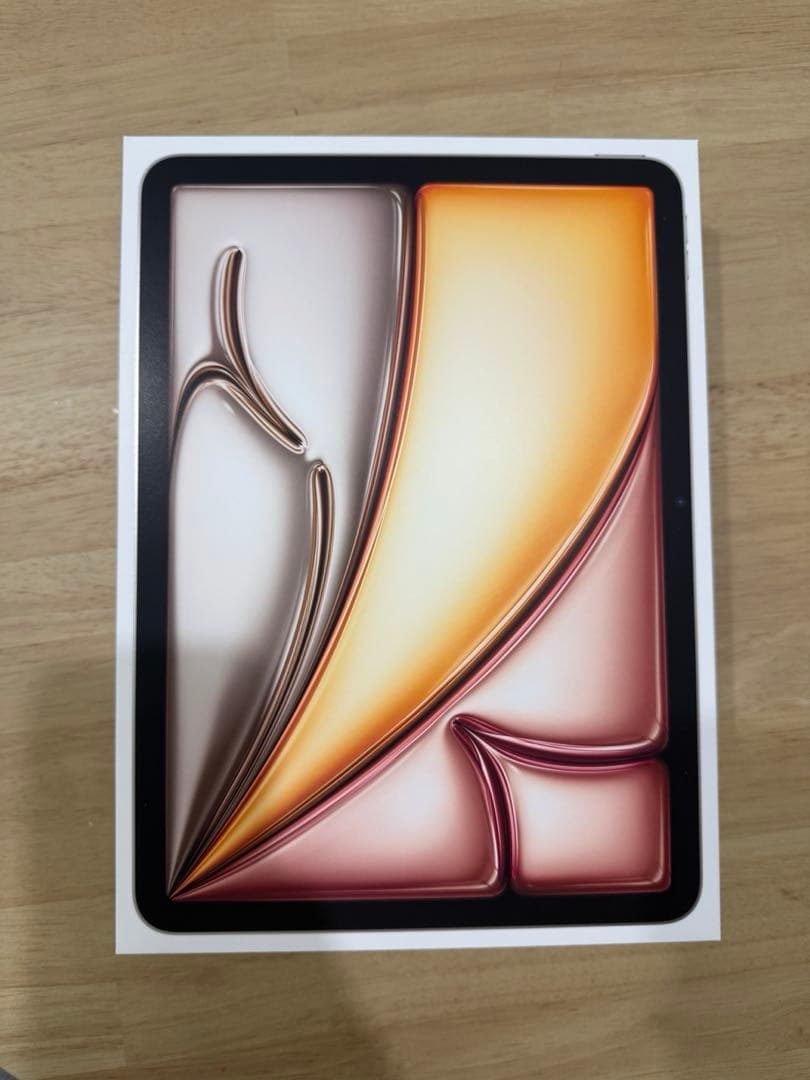 【美品】iPad Air 第7世代 Wi-Fiモデル 128GB スターライト 第7世代】iPad Air7 11インチ Wi-Fi 128GB スターライト MC9Y4J/A