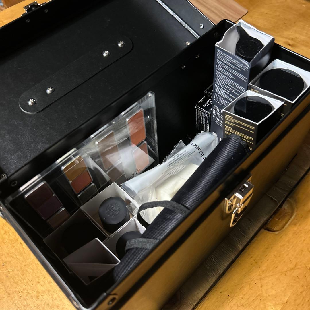 シュウウエムラ メイクセット メイクボックス 検定 まとめ売り - メルカリ