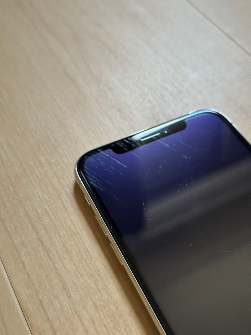 Apple iPhone Xs 64GB SIMフリー シルバー