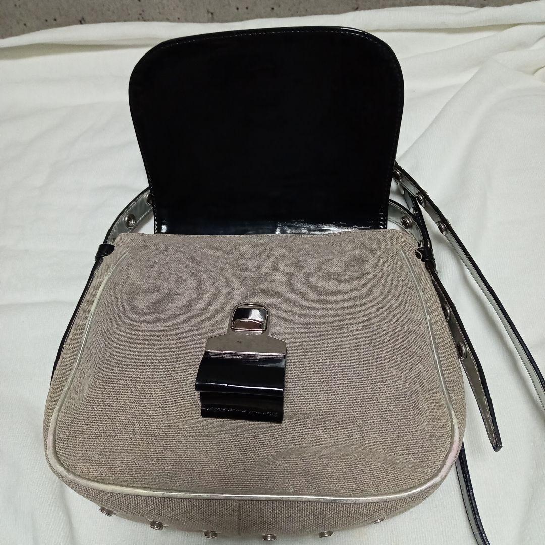 MM6 メゾンマルジェラ ショルダーバッグ エナメル キャンバス スタッズ