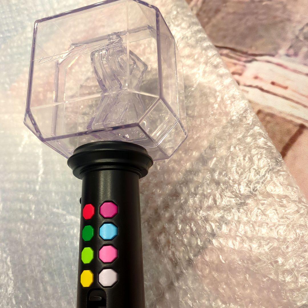 □timeleszペンライト2本□2024 2025 2026 FAMタイムレス - メルカリ