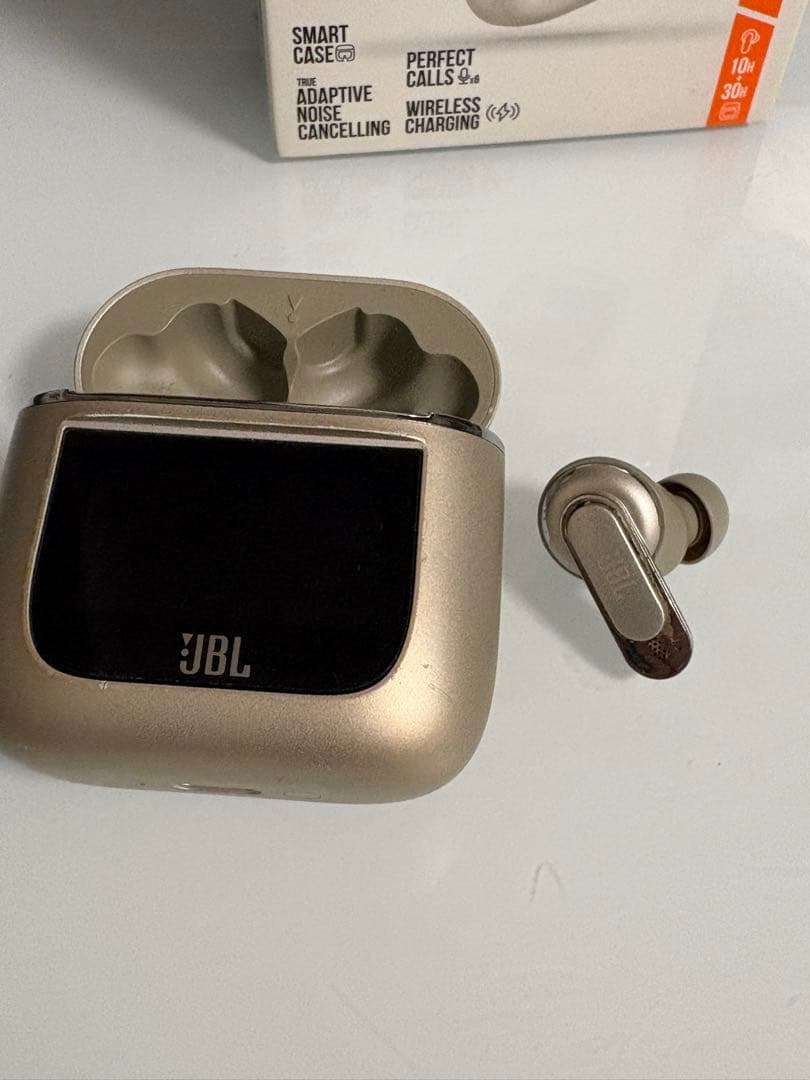 JBL Tour Pro 2 ゴールド イヤフォン ケース本体+片耳のみ（右耳）