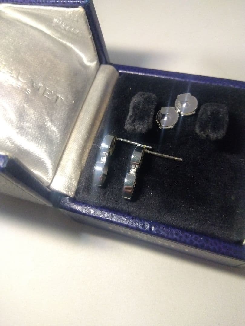 ショーメ】ジョゼフィーヌ ピアス ロンドデグレット 証明書有 - メルカリ