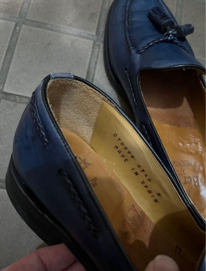 Berwick タッセル付きローファー 27.0cm ネイビー