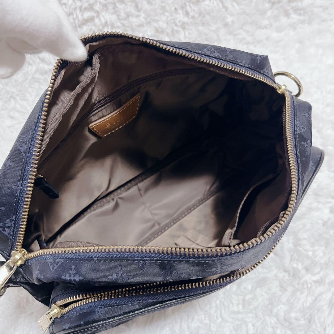 未使用品✨russet ショルダーバッグ モノグラム 総柄 紺 ロゴ金具 保存