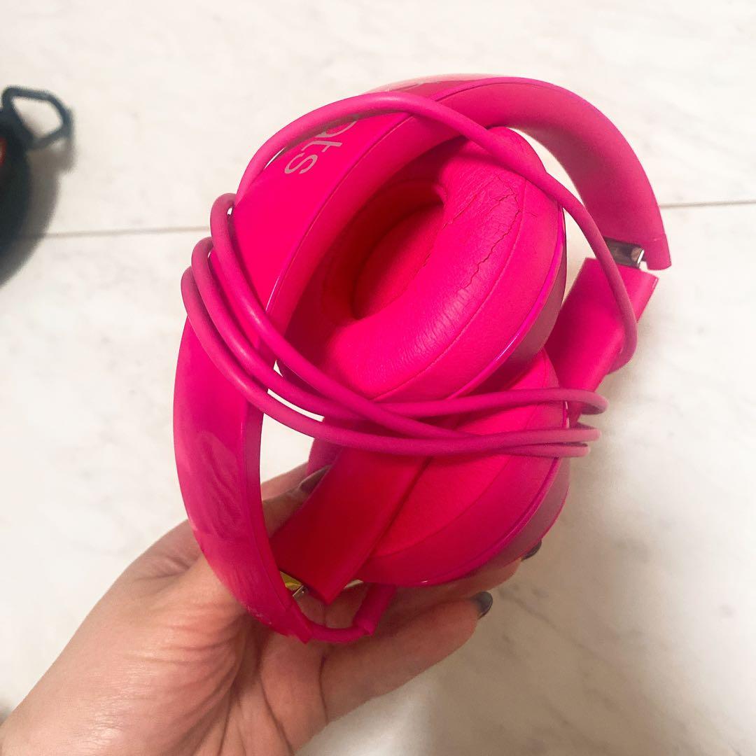Beats Solo ピンク 【ジャンク品】【2000円値下げ！】 - ヘッドホン