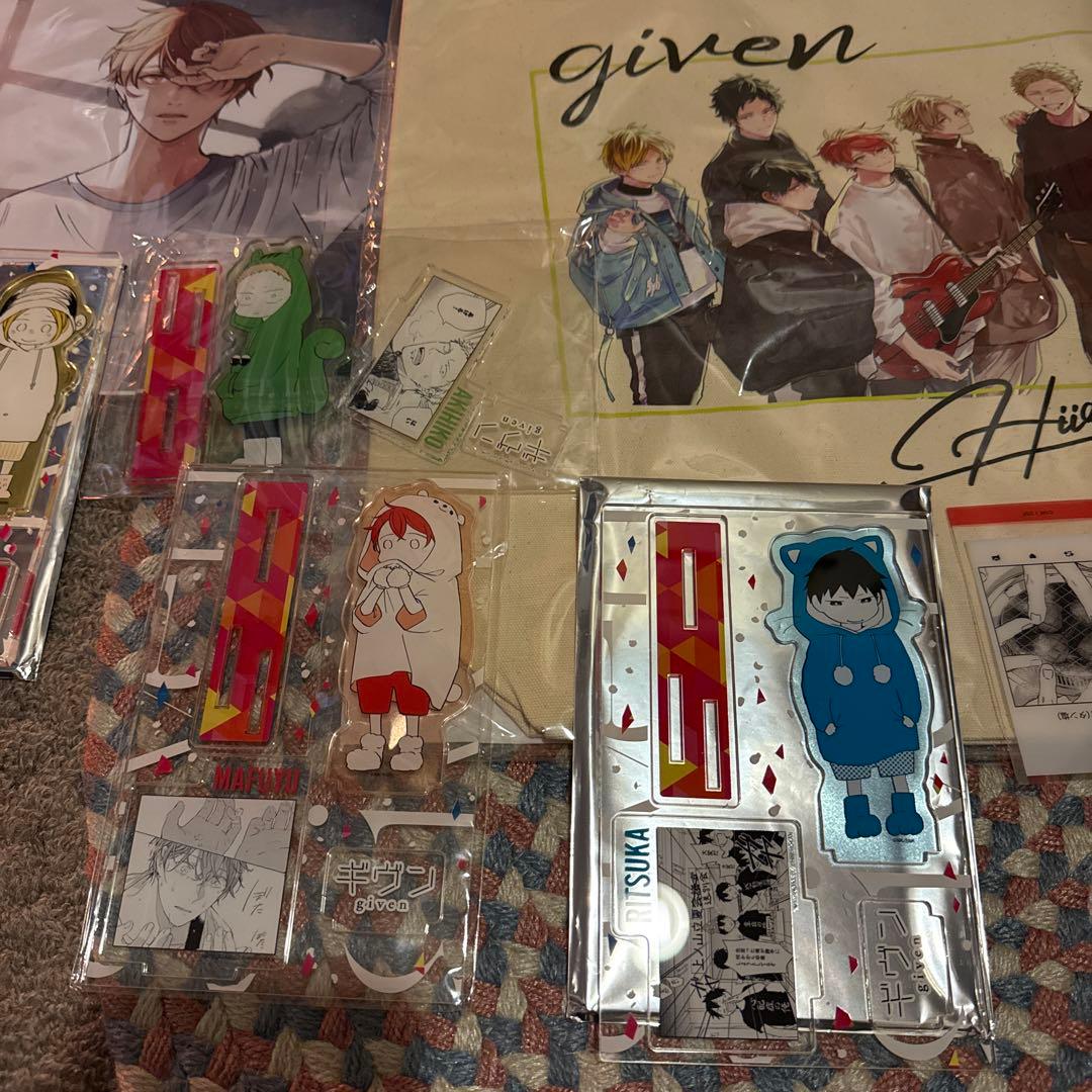 ギヴン まとめ売り モノクロサイド けだま着ぐるみなど 映画パンフ