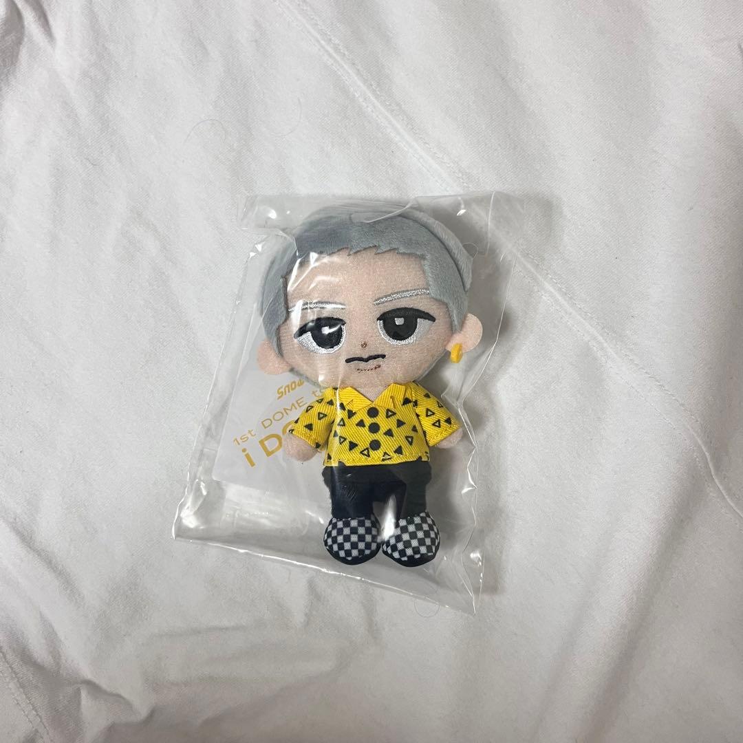 SnowMan すのチル ぬいぐるみ 岩本照 - メルカリ