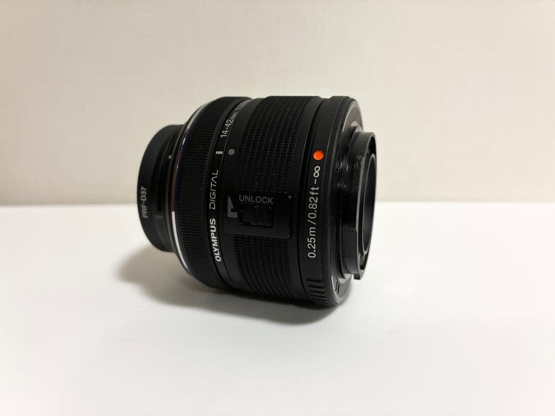 M.Zuiko 14-42mm f3.5-5.6 II R レンズ　ブラック