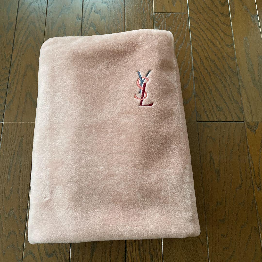 ☆新品未使用☆イヴ・サンローラン 敷毛布 送料850円込 - メルカリ