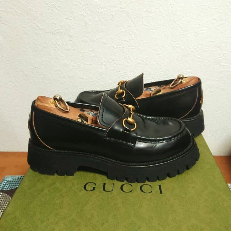 GUCCI ホースビットローファー 蜂 ビー エンブロイダリー 黒 7 1/2