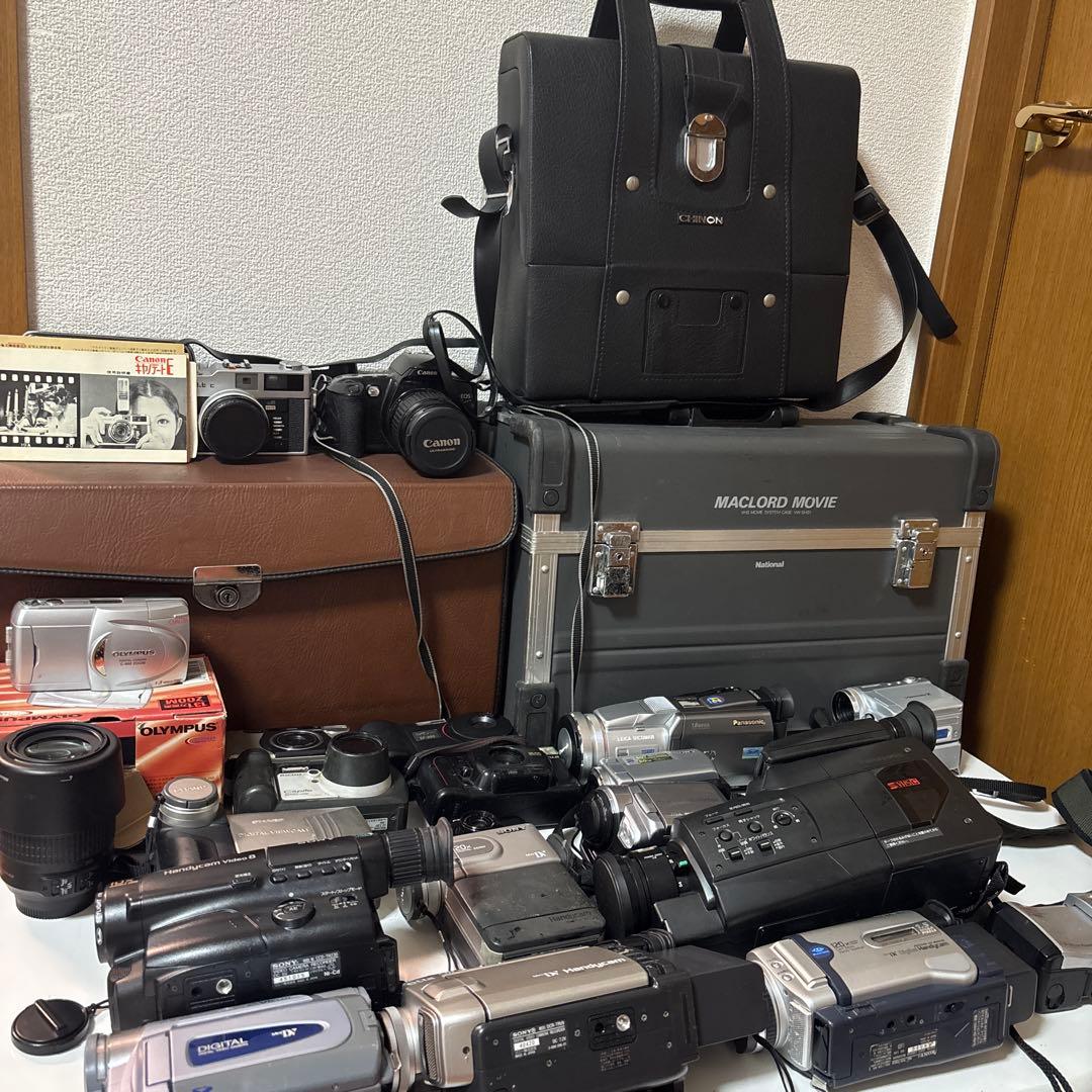 カメラ 25台 まとめ売り 【希少・ケース付】National ナショナル