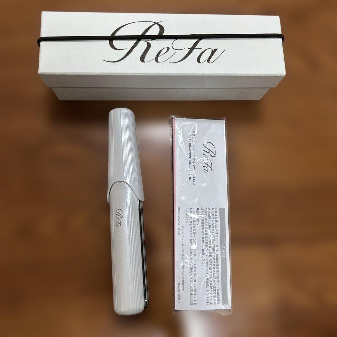 ReFa ビューティーフィンガー アイロン　ホワイト リファ ビューテック フィンガーアイロン | 01 ホワイト ReFa | LIPS