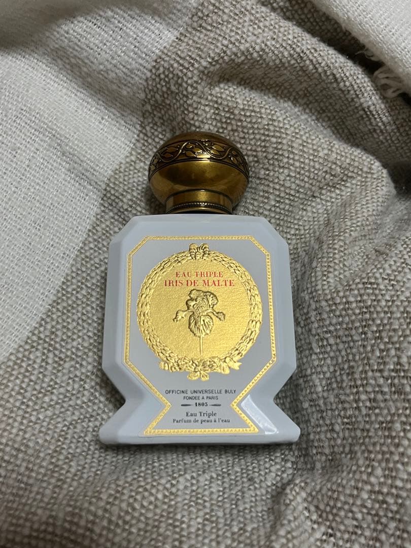 ビュリー 香水 イリス・ドゥ・マルト オー・トリプル イリス・ドゥ・マルト – Officine Universelle Buly