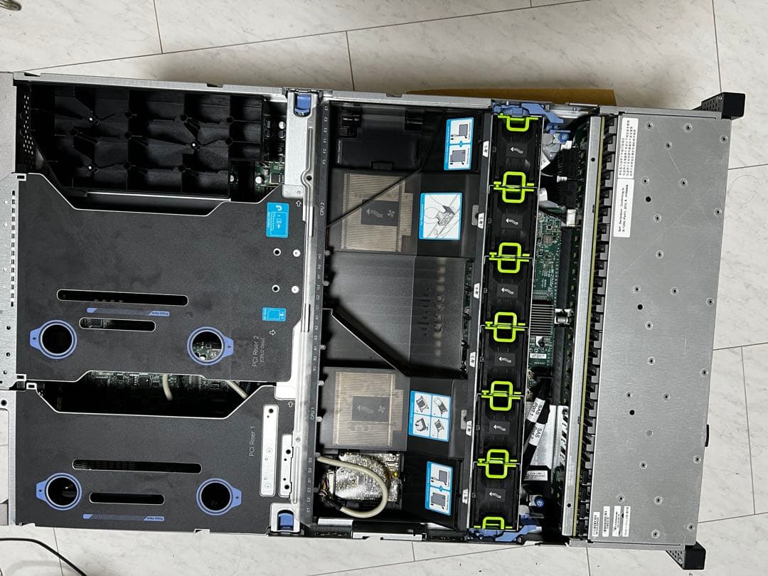 Cisco C240 M3 2U サーバ Amazon.com: Cisco UCS C240 M3 High-Density Rack-Mount Server Small