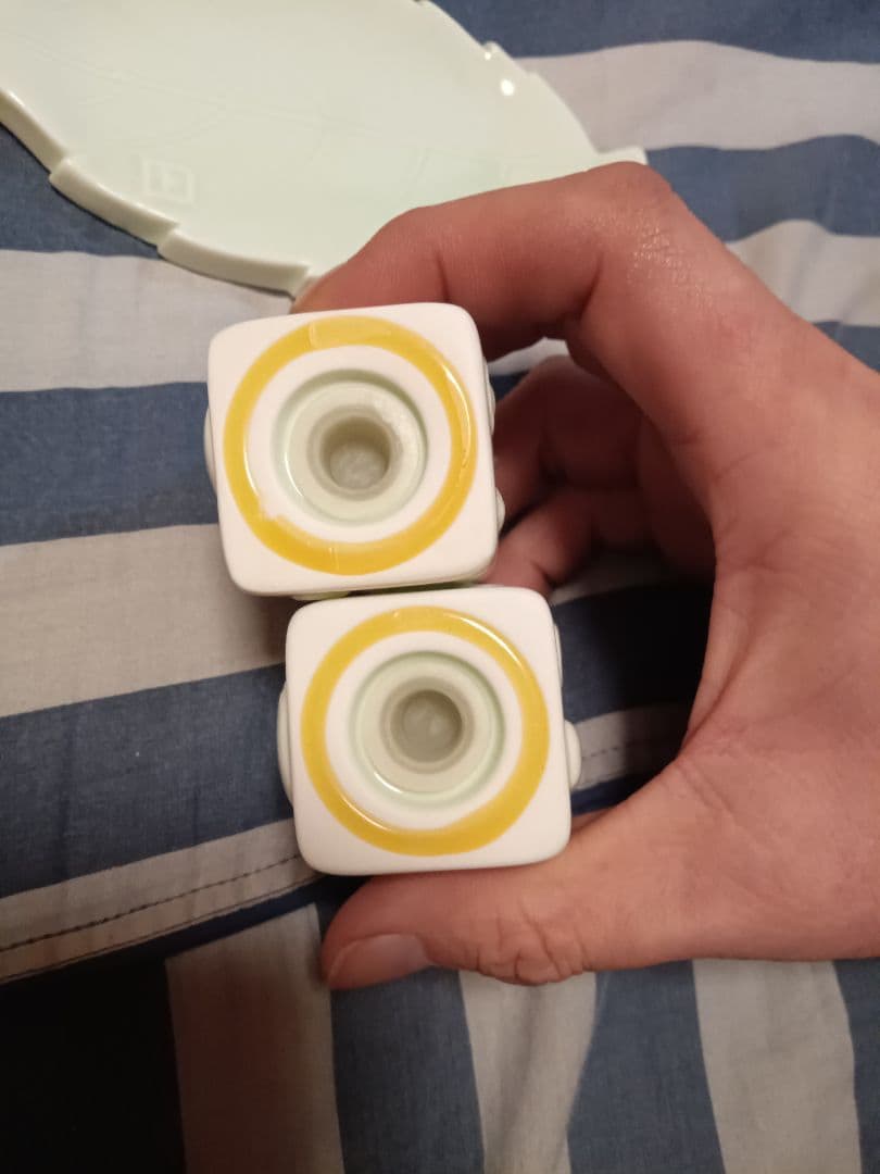 値下げ☆ジブリグッズ 廃盤品☆トトロ陶器ソルトペッパー入れ - その他