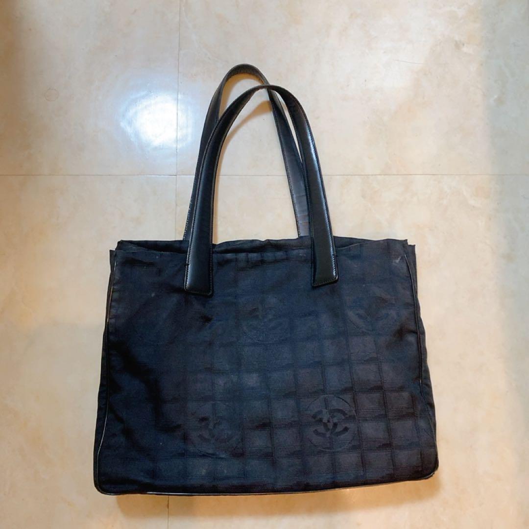 お値下げ　正規品　シャネル　CHANEL　ニュートラベルライン　トートMM ニュートラベルライン シャネル CHANEL トート MM ナイロン レザー