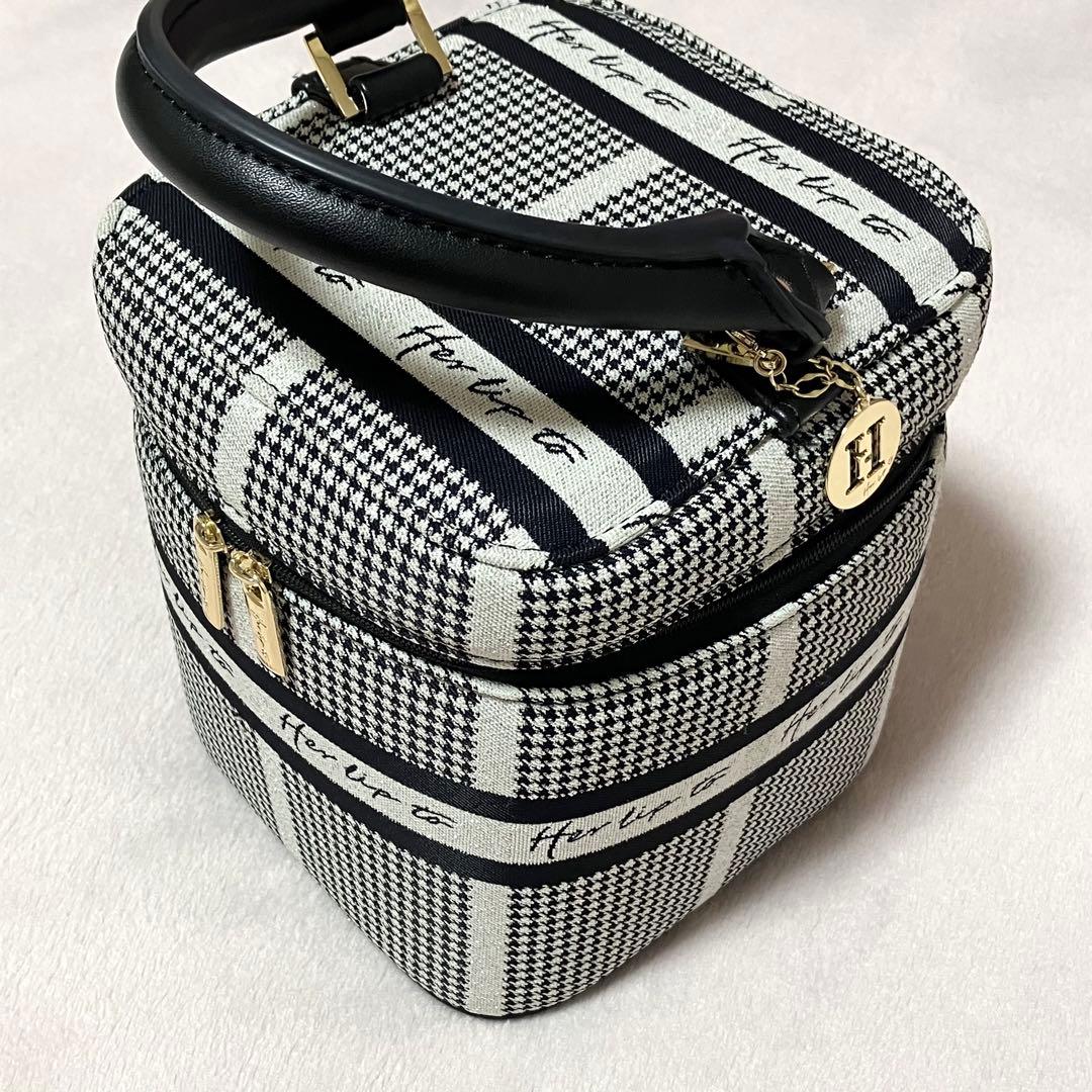 Herlipto Jacquard Vanity Bag シルバー ハリプ - メルカリ