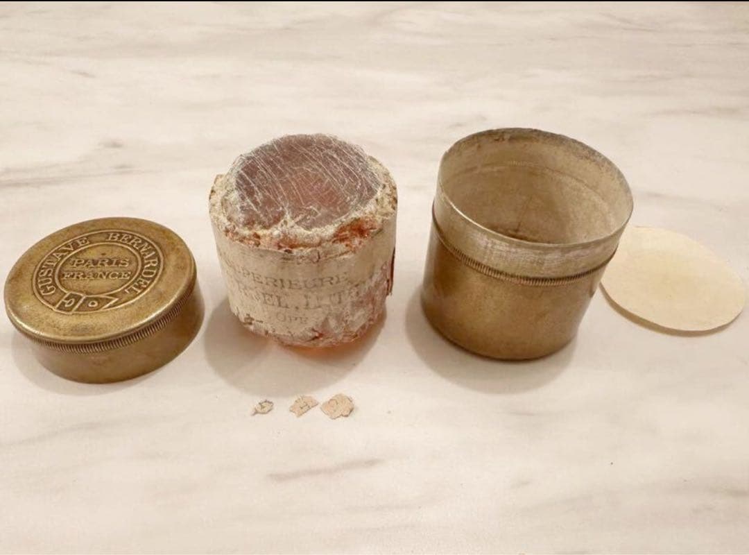 缶ベル】幻の松脂 Gustave Bernardel 真鍮缶 - メルカリ