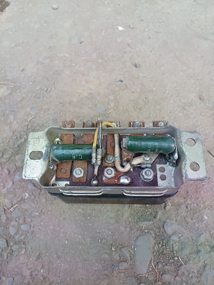 ラビット s301 レギュレーター 鉄スクーター ラビット 601 富士重工