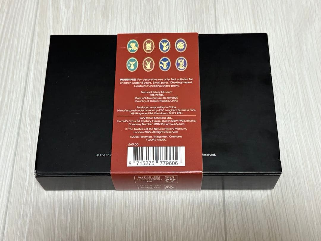 ポケモン イーブイ ピンバッチセット ロンドン自然史博物館 Pokémon